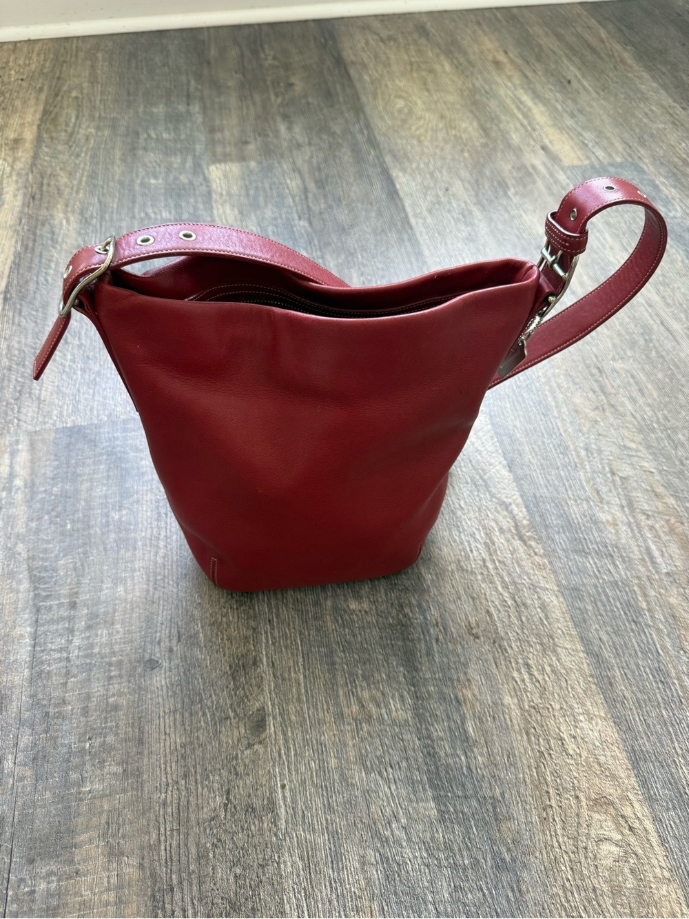 Coach Red Leather Legacy Soho Bucket Shoulder Bag Adjustable Strap Vintage #9186